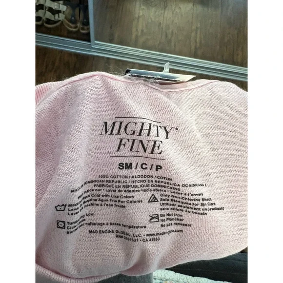 Valentines/Hearts T-Shirt - Picture 2 of 2